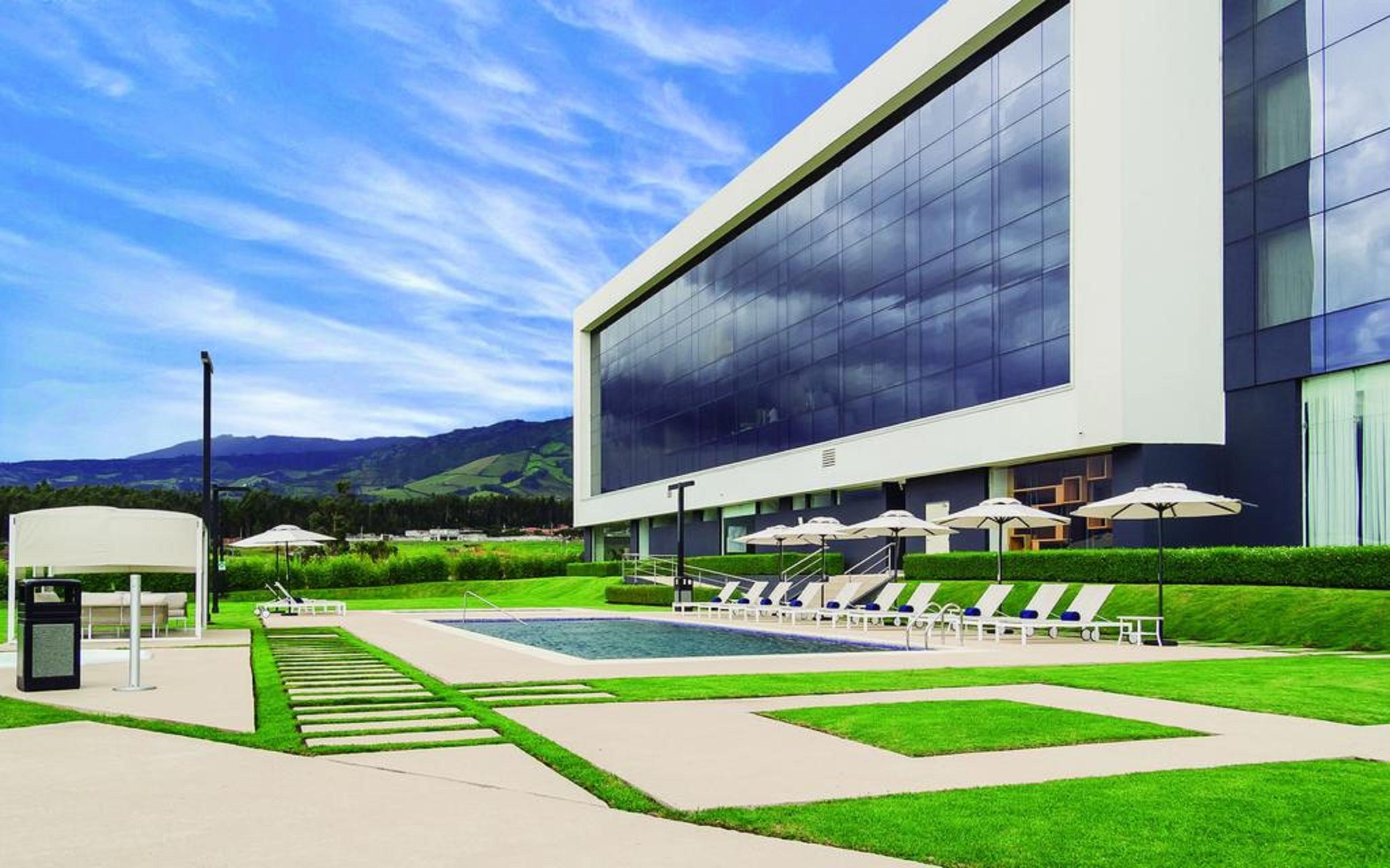 Eb Hotel By Eurobuilding Quito Airport Tababela Exterior foto