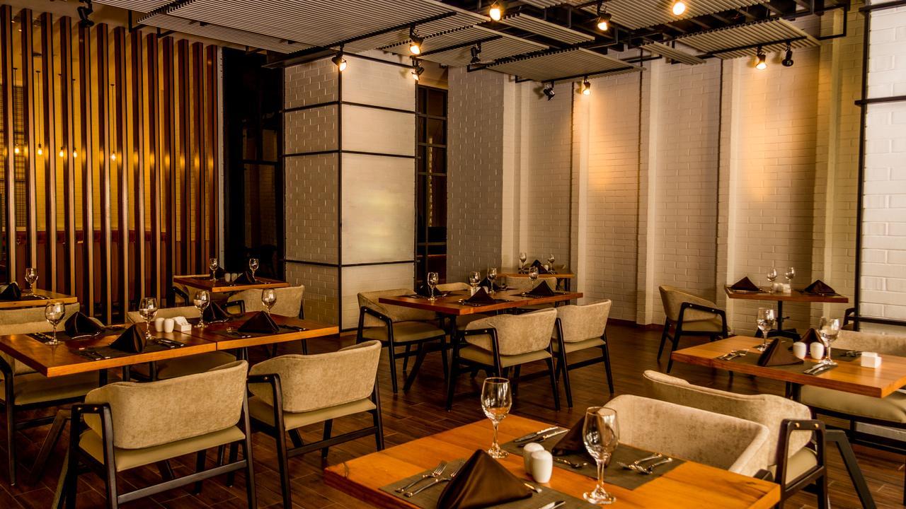 Eb Hotel By Eurobuilding Quito Airport Tababela Exterior foto