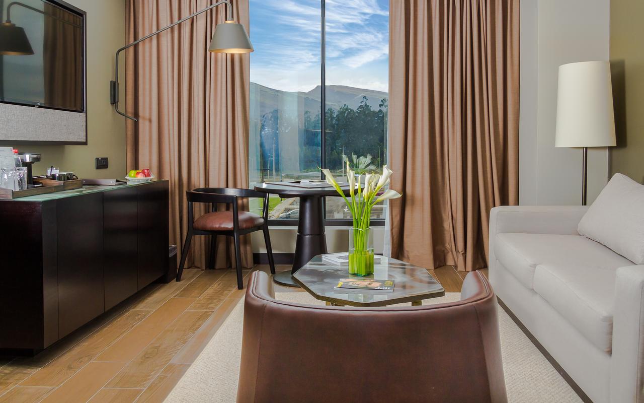 Eb Hotel By Eurobuilding Quito Airport Tababela Exterior foto